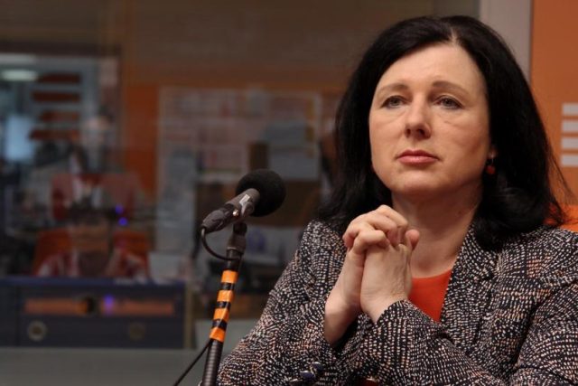 Věra Jourová mluvila o reformě azylového systému v Evropě | foto: Jana Přinosilová,  Český rozhlas