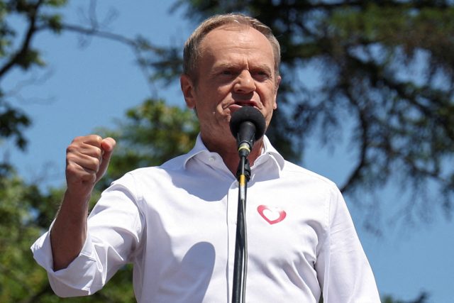 Lídr opoziční strany Občanská platforma Donald Tusk | foto: Kacper Pempel,  Reuters
