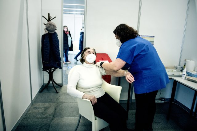 Očkování v Kongresovém centru | foto: Michaela Danelová,  iRozhlas