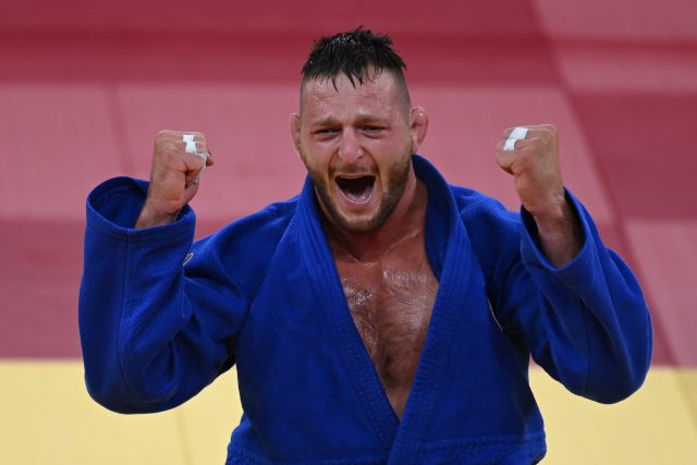 Judista Lukáš Krpálek bere olympijské zlato | foto: Profimedia