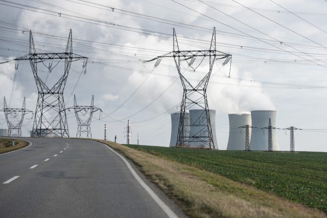 Jaderná elektrárna Dukovany | foto: René Volfík,  iROZHLAS.cz