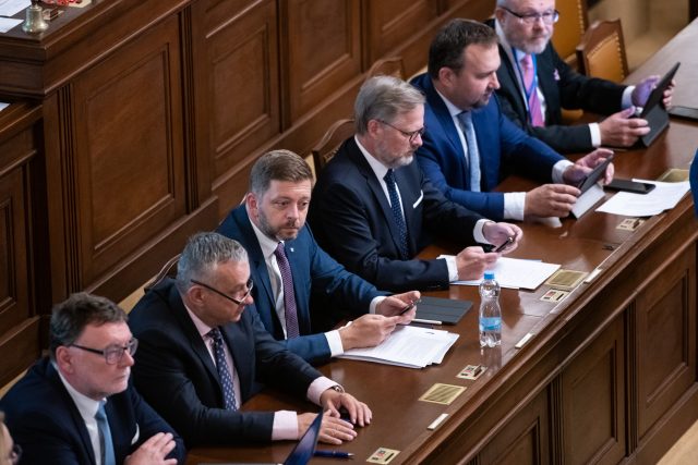 Nová vláda a její rok krize | foto: René Volfík,  iROZHLAS.cz