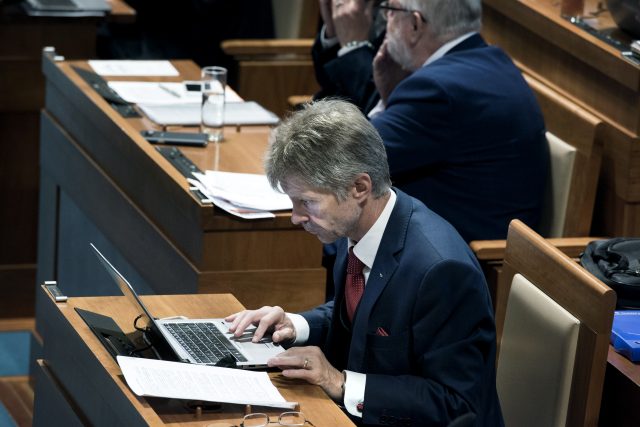 schůze Senátu,  Miloš Vystrčil | foto: Michaela Danelová,  iROZHLAS.cz