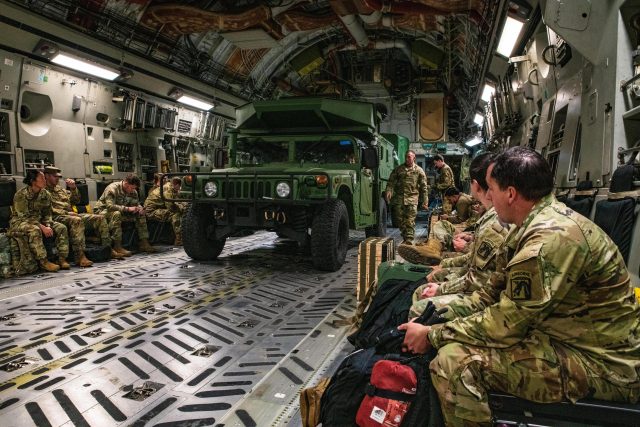 Vojáci mají posílit spojence z NATO ve východní Evropě a v Německu. | foto: US Army