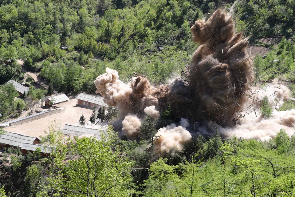 KLDR ničí své hlavní jaderné testovací středisko. | foto: News1,  Reuters
