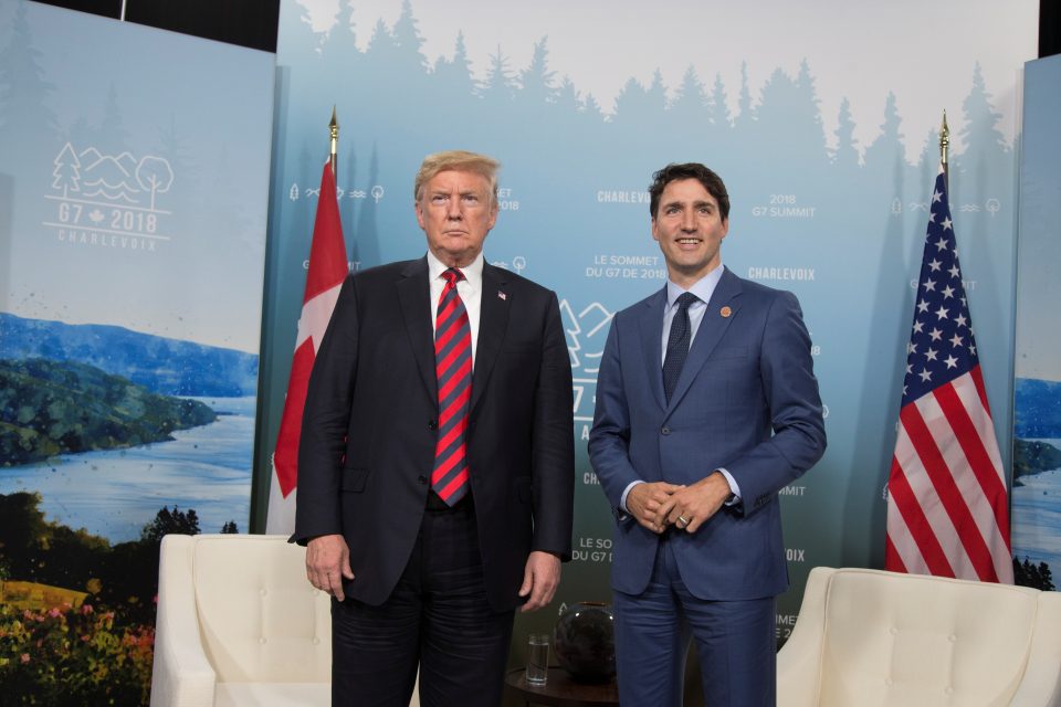 Donald Trump a Justin Trudeau na summitu G7 v Kanadě | foto: Christinne Muschi,  Reuters