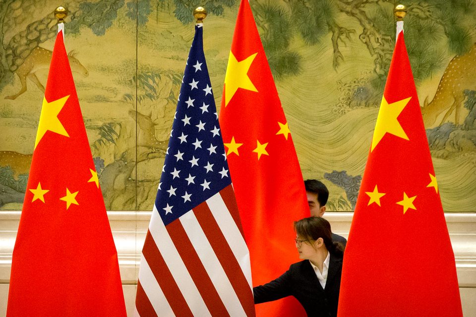Americké úřady Claiborneovou z činu poprvé obvinily už v roce 2017,  v předvečer summitu mezi americkým a čínským prezidentem  (ilustrační foto) | foto: Mark Schiefelbein,  Reuters