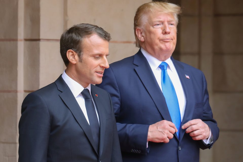 Americký prezident Donald Trump a jeho francouzský protějšek Emmanuel Macron | foto: Ludovic Marin,  Reuters