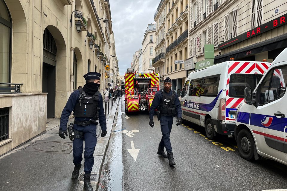 Střelba v centru Paříže | foto: Juliette Jabkhiro,  Reuters