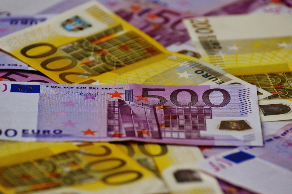 Euro,  eura,  peníze  (ilustrační foto) | foto: Alexas_Fotos/ CC0 Creative Commons,  Fotobanka Pixabay