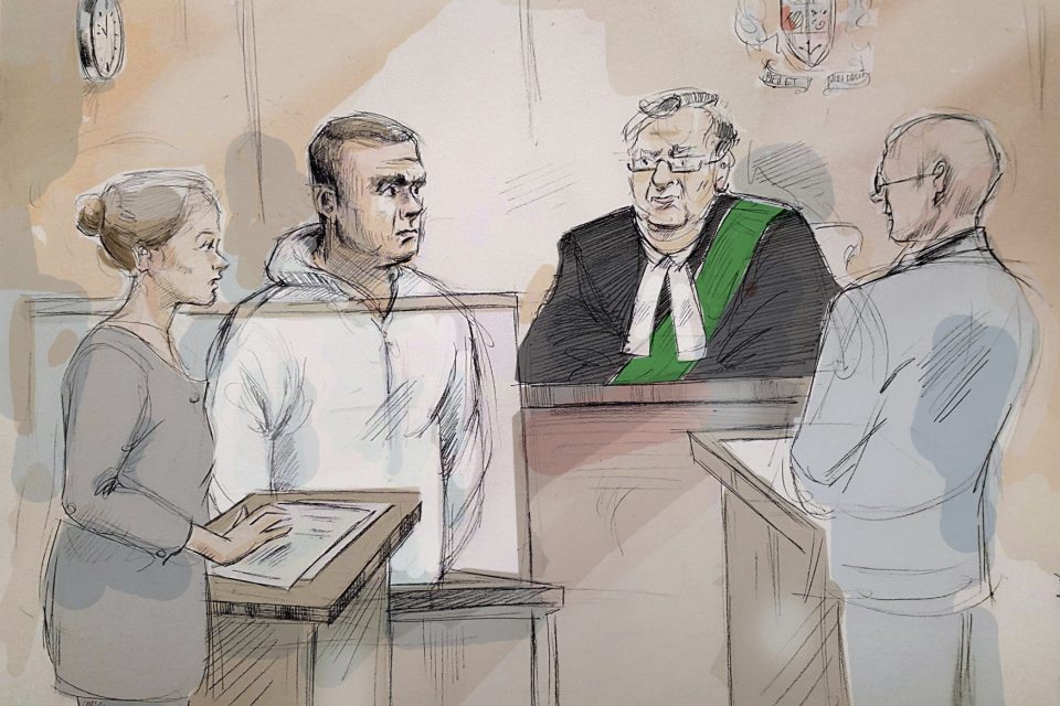 Kresba od soudu s řidičem dodávky v Torontu,  který je obviněn z desetinásobné vraždy a z 13 pokusů o ni | foto: Alexandra Newbould,  ČTK/AP