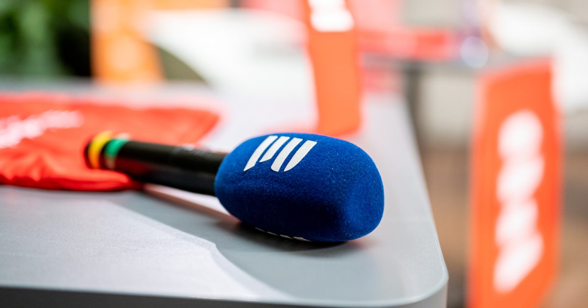 Šabatová, Fištejn, Mejstříkovi. Přijďte 17. listopadu na živé natáčení Osobnosti Plus, Chyby systému a Hlasů paměti