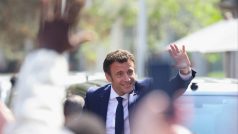 Emmanuel Macron získal dalších pět let ve funkci