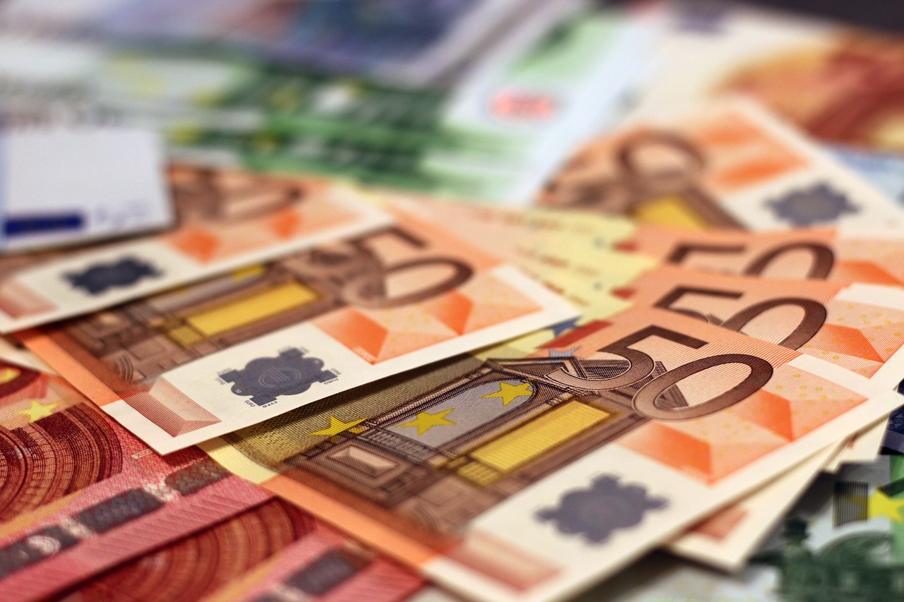 Euro, peníze, bankovky, ilustrační foto